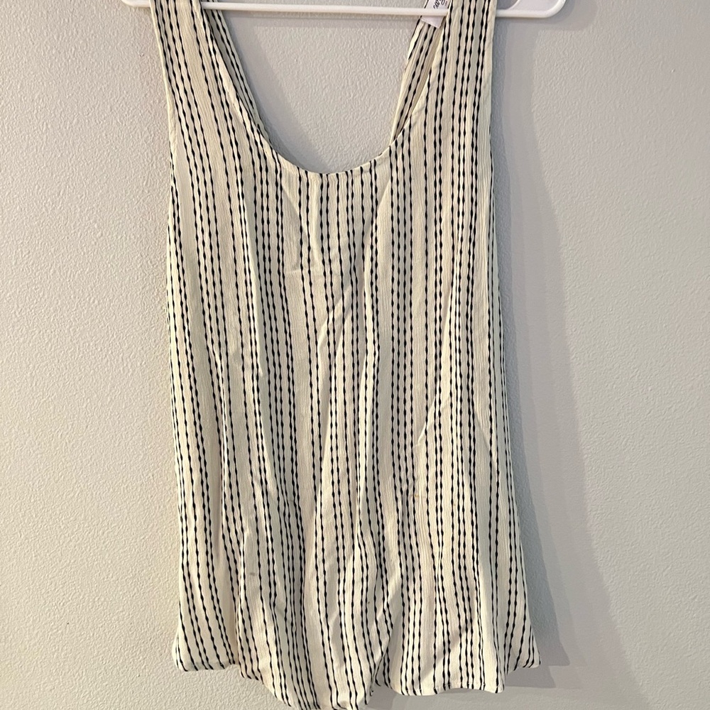 Carly Jean Los Angeles Top